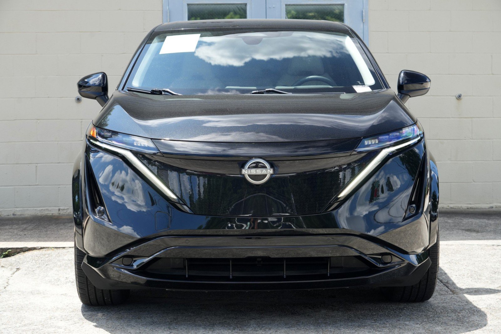 Used 2023 Nissan Ariya FWD image 6