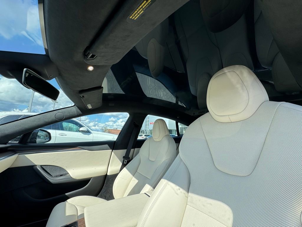 Used 2022 Tesla Model S image 7