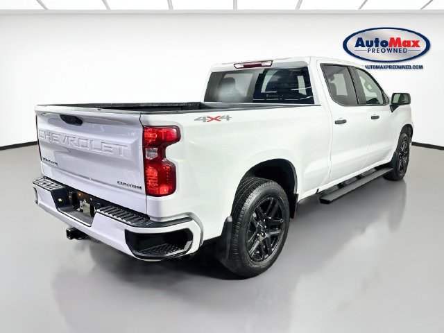 Used 2024 Chevrolet Silverado 1500 Custom AWD/4WD image 2