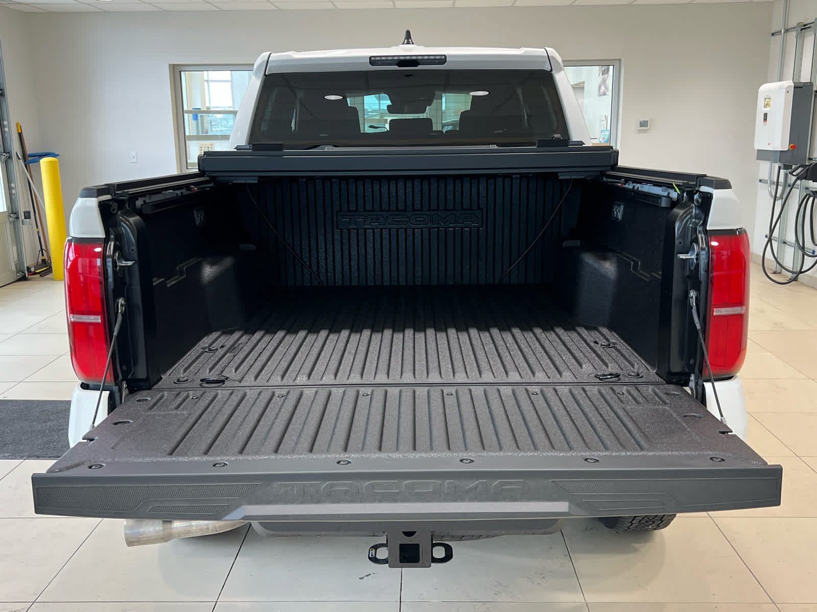New 2026 Toyota Tacoma TRD Off-Road AWD/4WD image 10