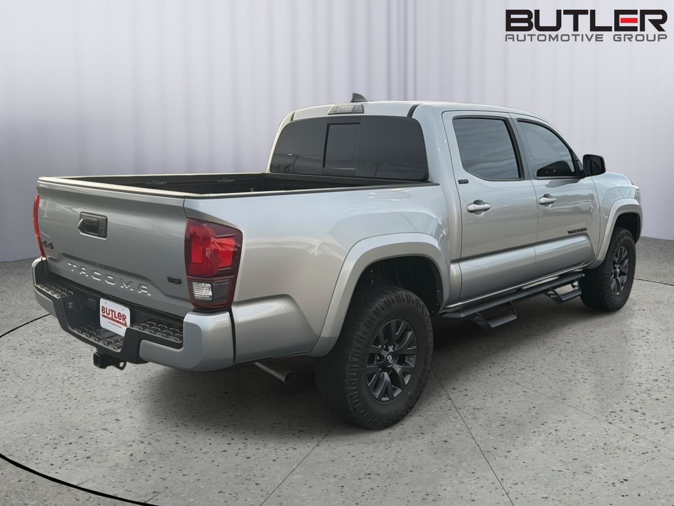 Certified 2023 Toyota Tacoma SR5 w/ Technology Package AWD/4WD image 6