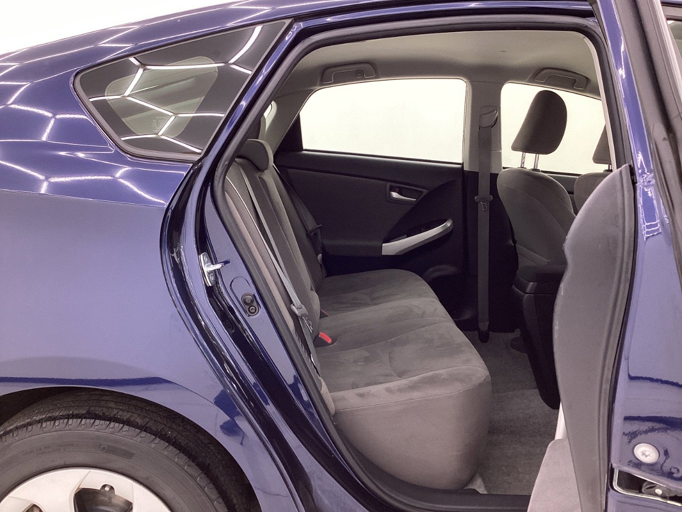 Used 2015 Toyota Prius Two image 21