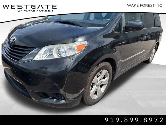 Used 2014 Toyota Sienna LE