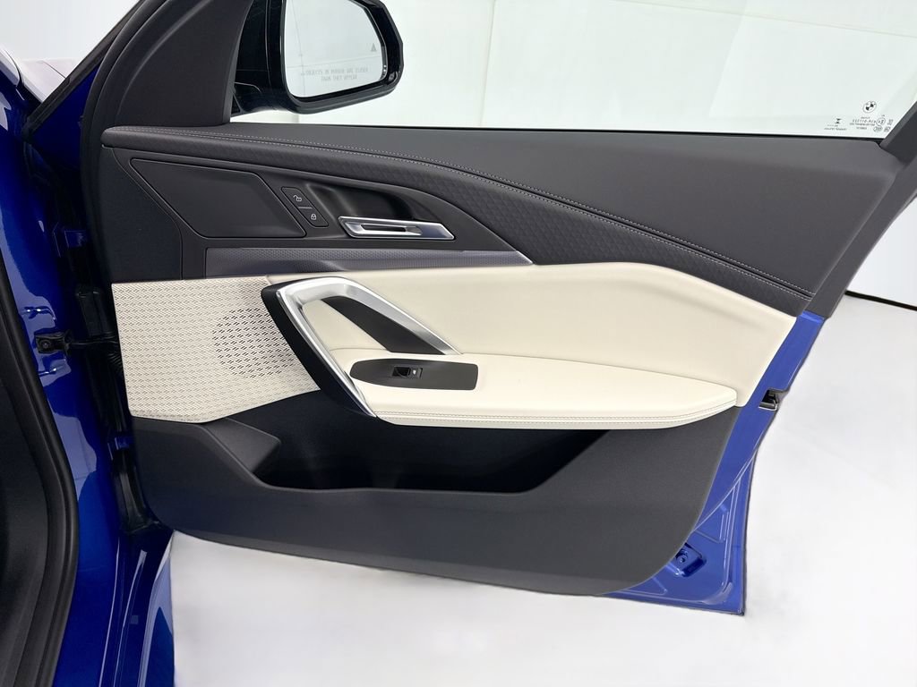 New 2026 BMW X2 xDrive28i w/ Technology Package image 24