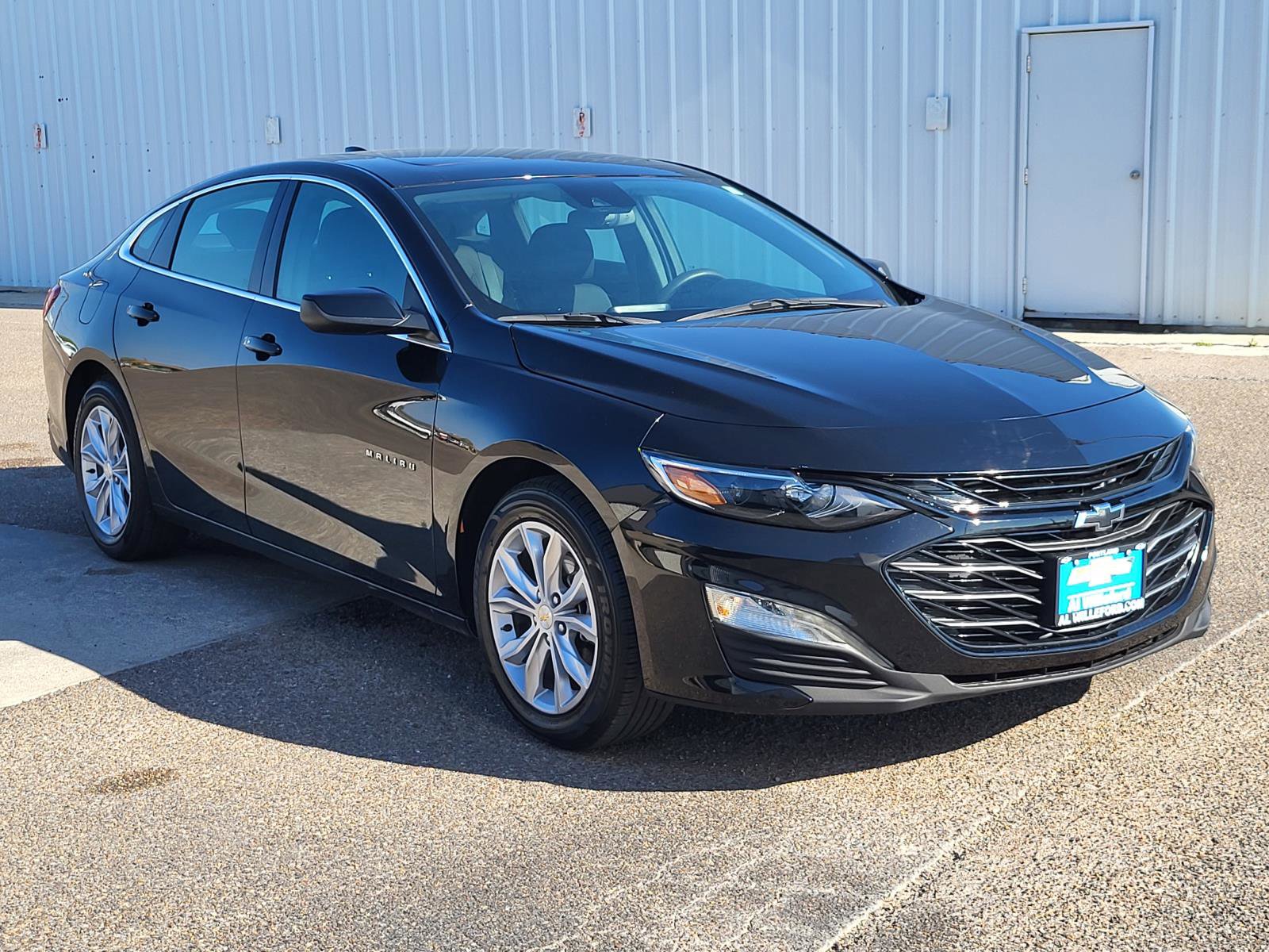 Used 2023 Chevrolet Malibu LT FWD image 7