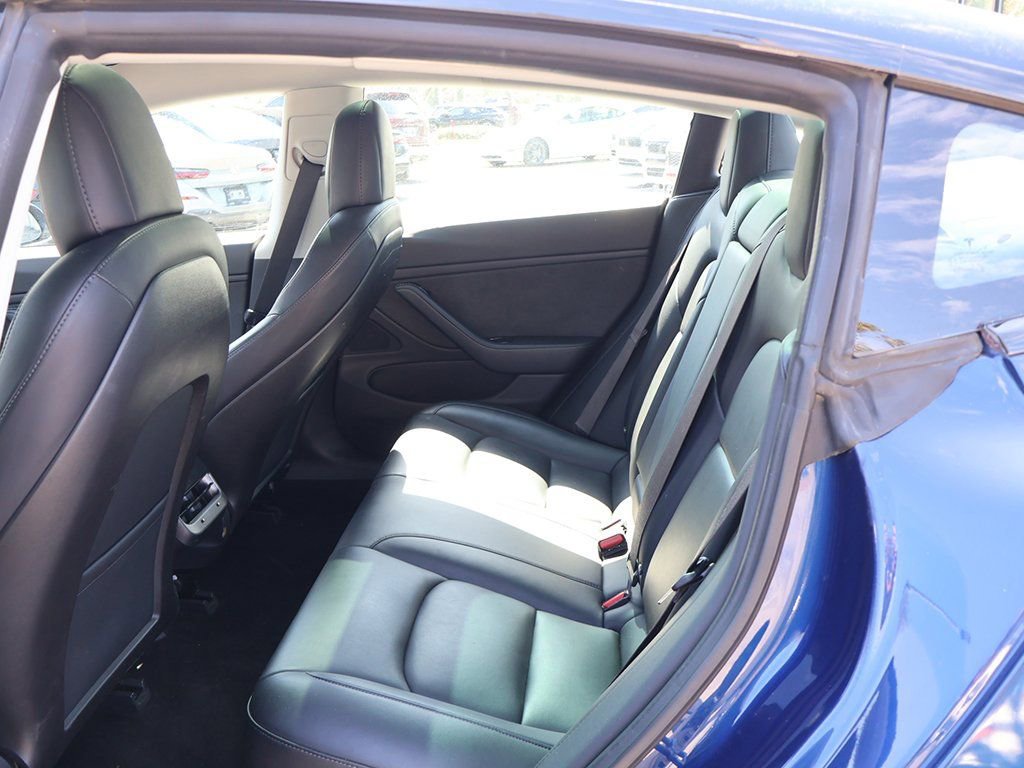 Used 2018 Tesla Model 3 Performance image 33