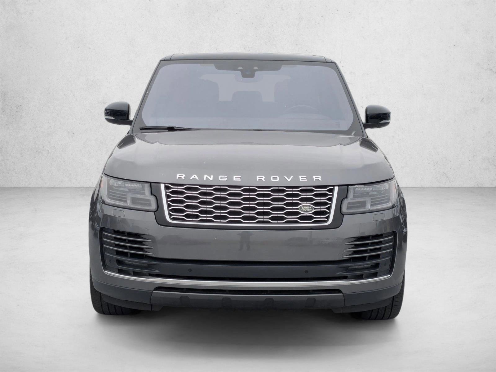 Used 2019 Land Rover Range Rover HSE AWD/4WD image 2