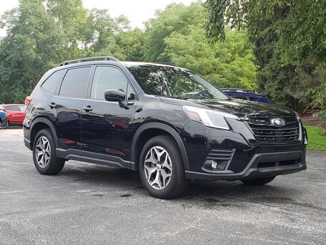 Certified 2024 Subaru Forester Premium AWD/4WD image 1