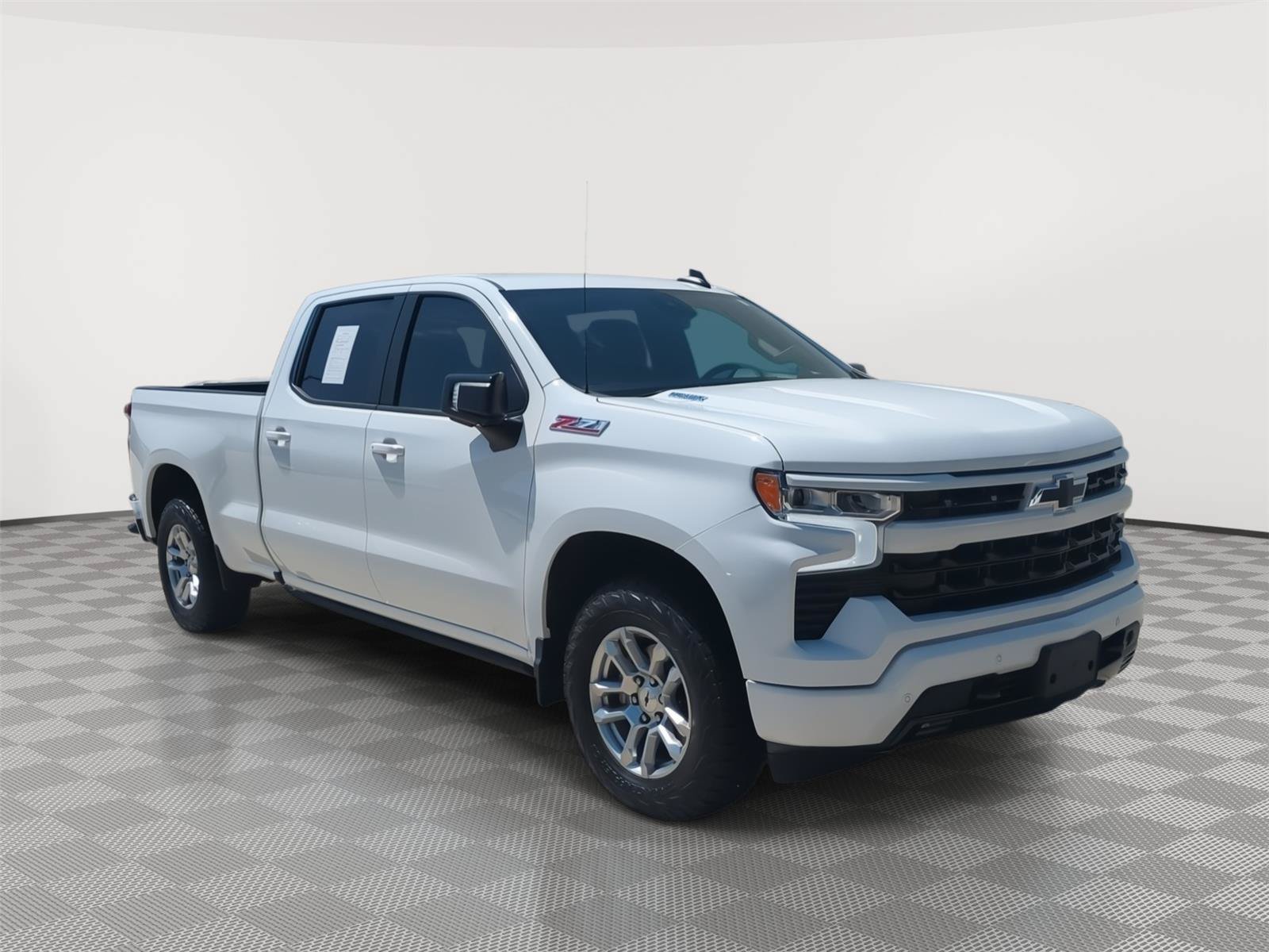 Used 2024 Chevrolet Silverado 1500 RST AWD/4WD image 8