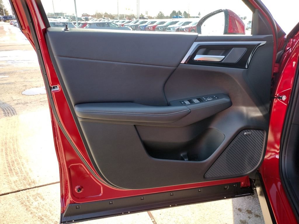 New 2026 Mitsubishi Outlander SE image 28