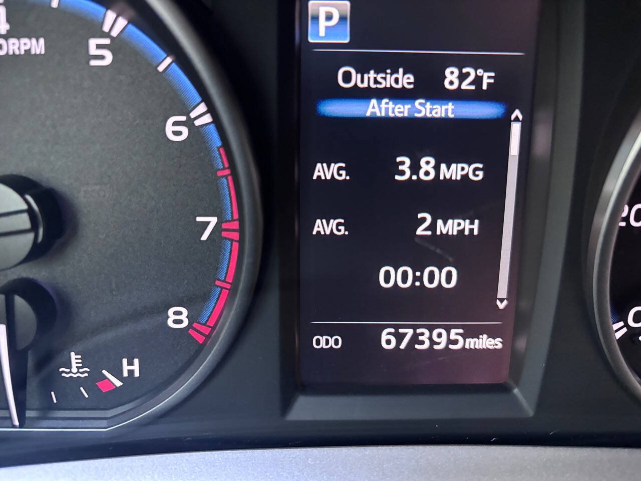 Used 2017 Toyota RAV4 XLE w/ Plus Special Value Package FWD image 18