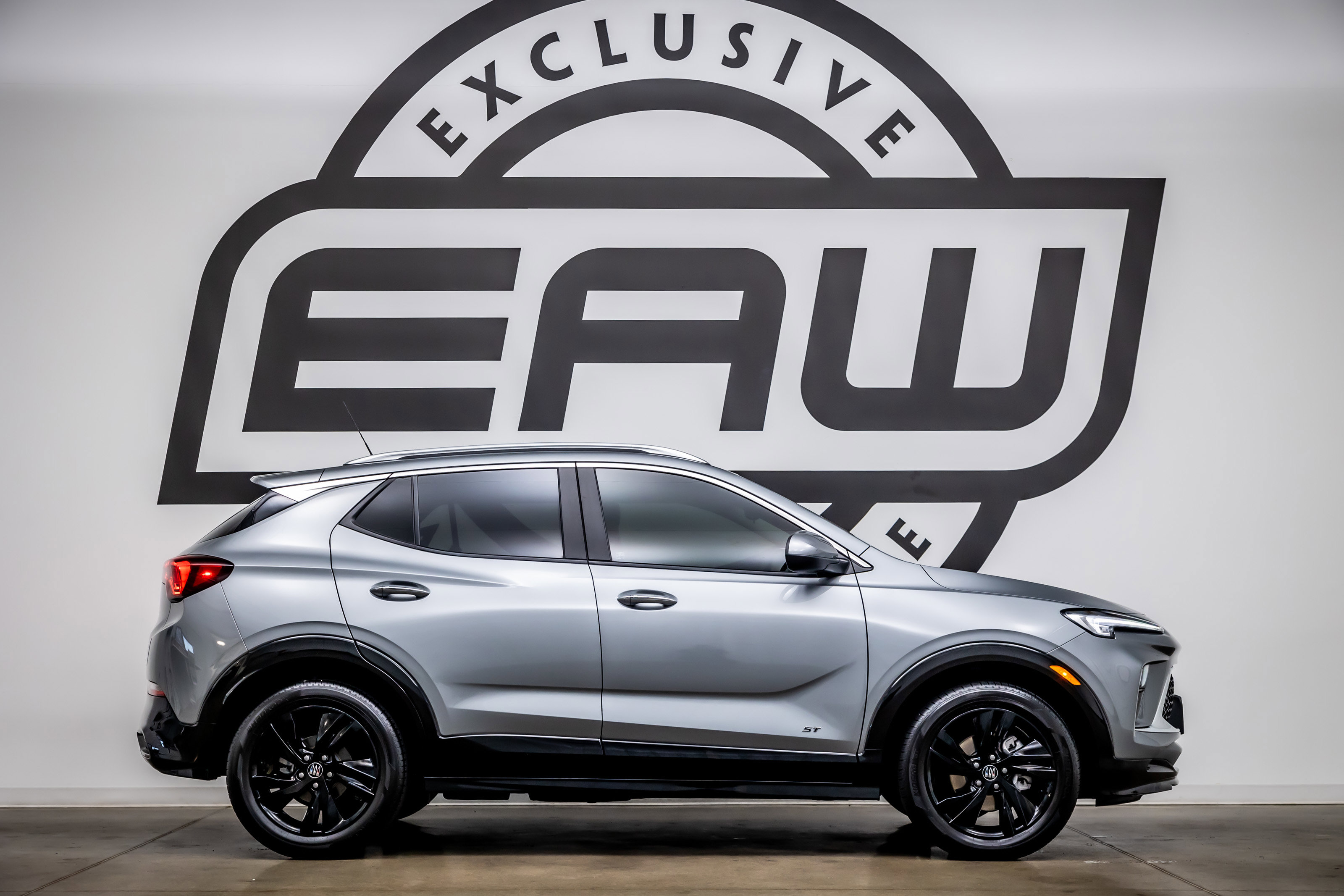 Used 2025 Buick Encore GX Sport Touring image 8