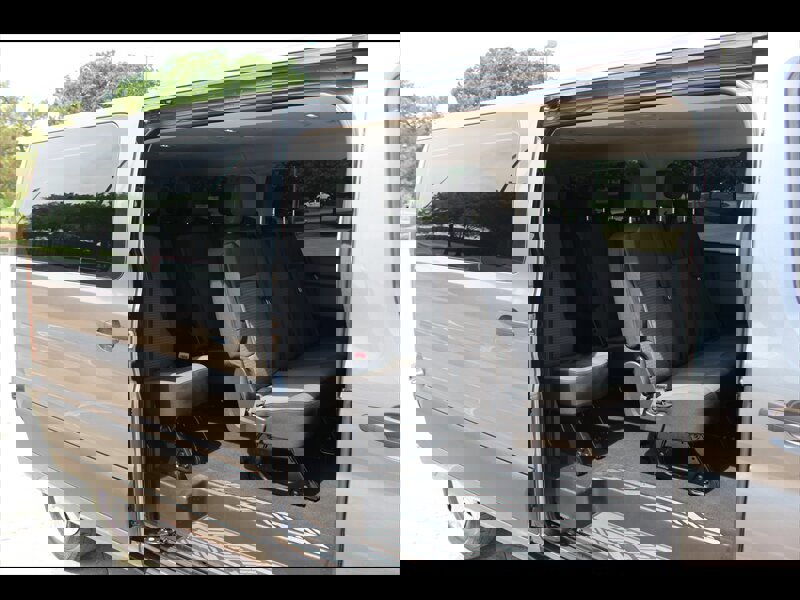 Used 2024 Ford Transit 350 XLT RWD image 11