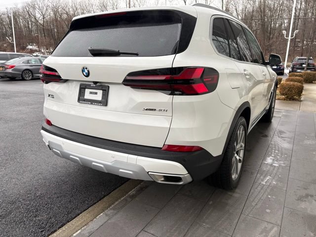 Used 2025 BMW X5 xDrive40i AWD/4WD image 7