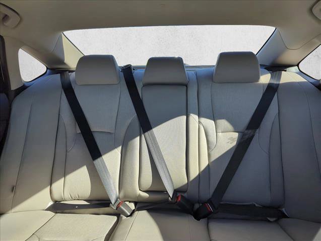 Used 2025 Honda Accord SE image 18