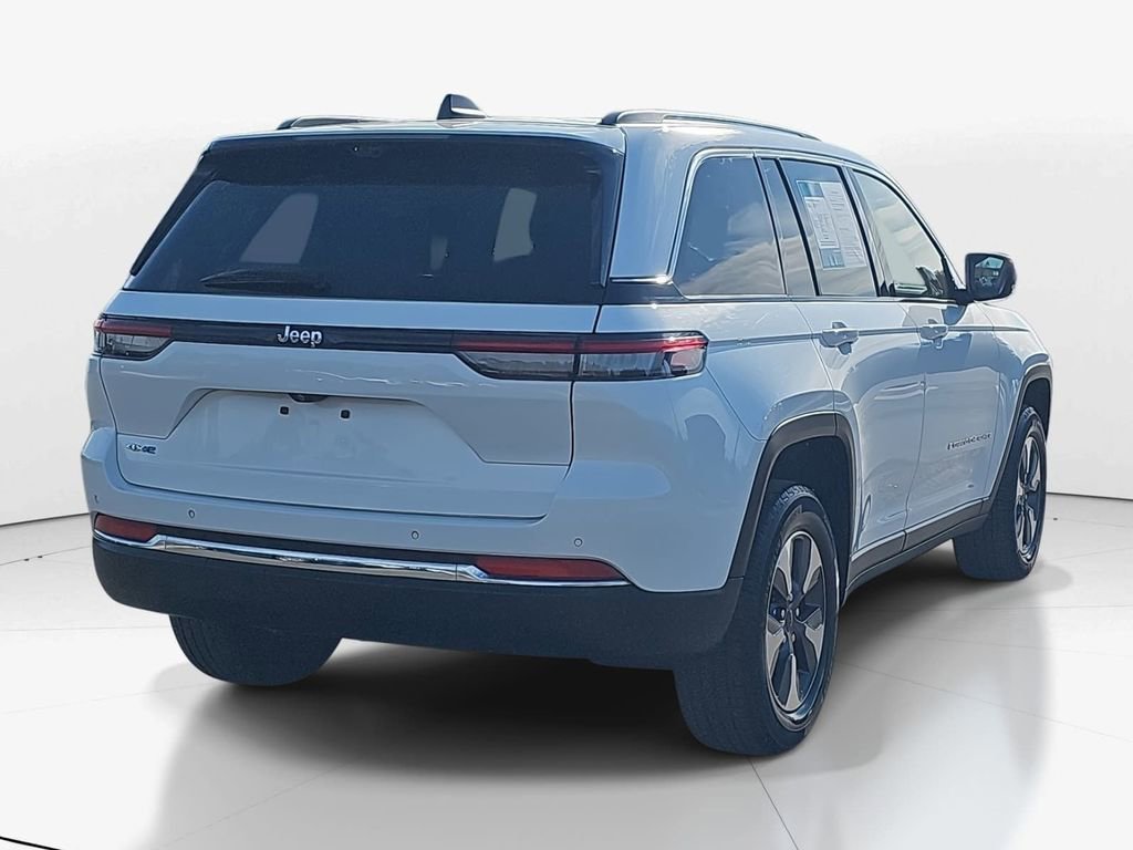Used 2022 Jeep Grand Cherokee Limited 4xe w/ Luxury Tech Group II image 5