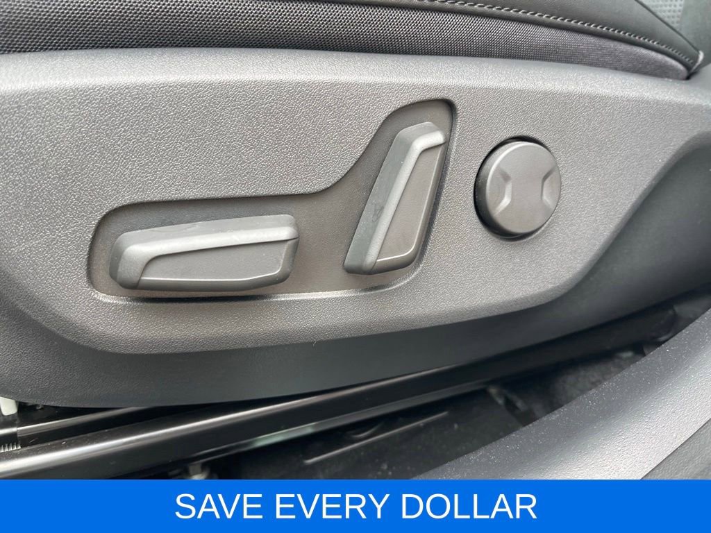 Used 2024 Kia Niro Wave w/ Wave Preserve Package FWD image 25