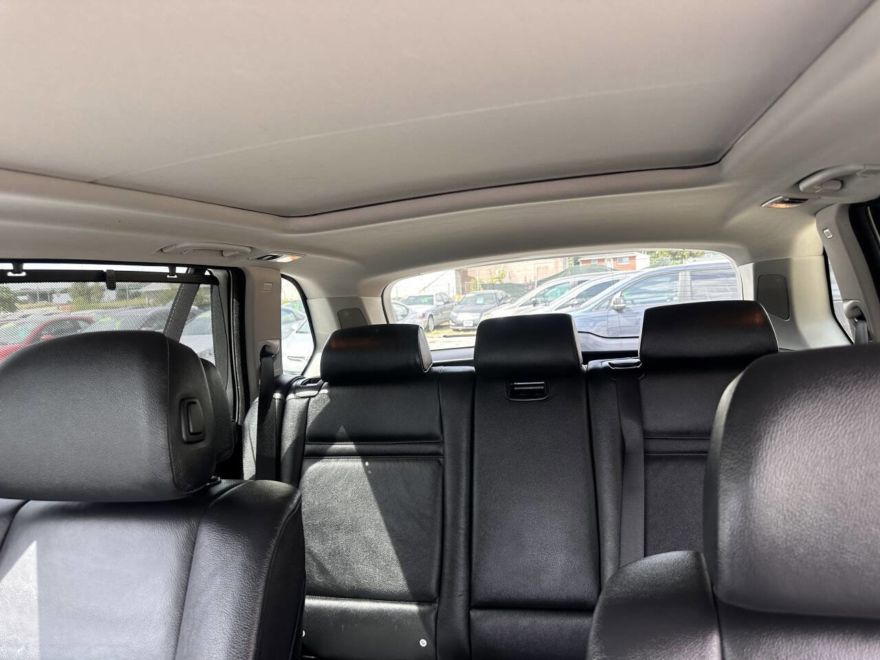 Used 2009 BMW X5 xDrive48i image 17