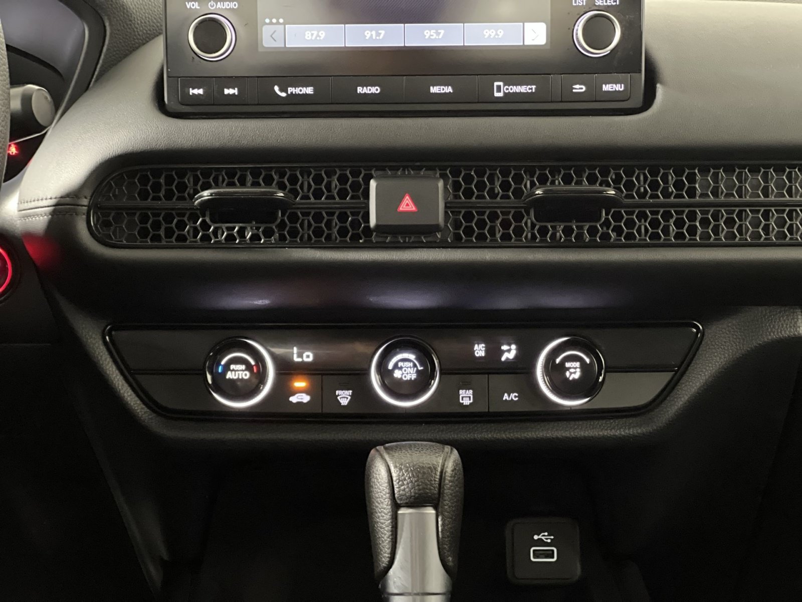 Used 2023 Honda HR-V LX image 20