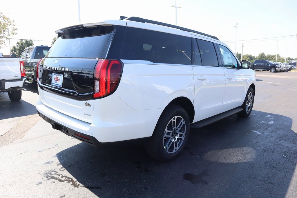 New 2025 Ford Expedition Max Active image 22