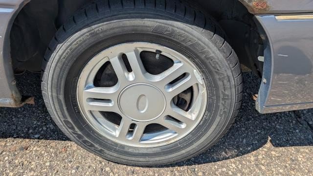 Used 2004 Ford Freestar SEL FWD image 21