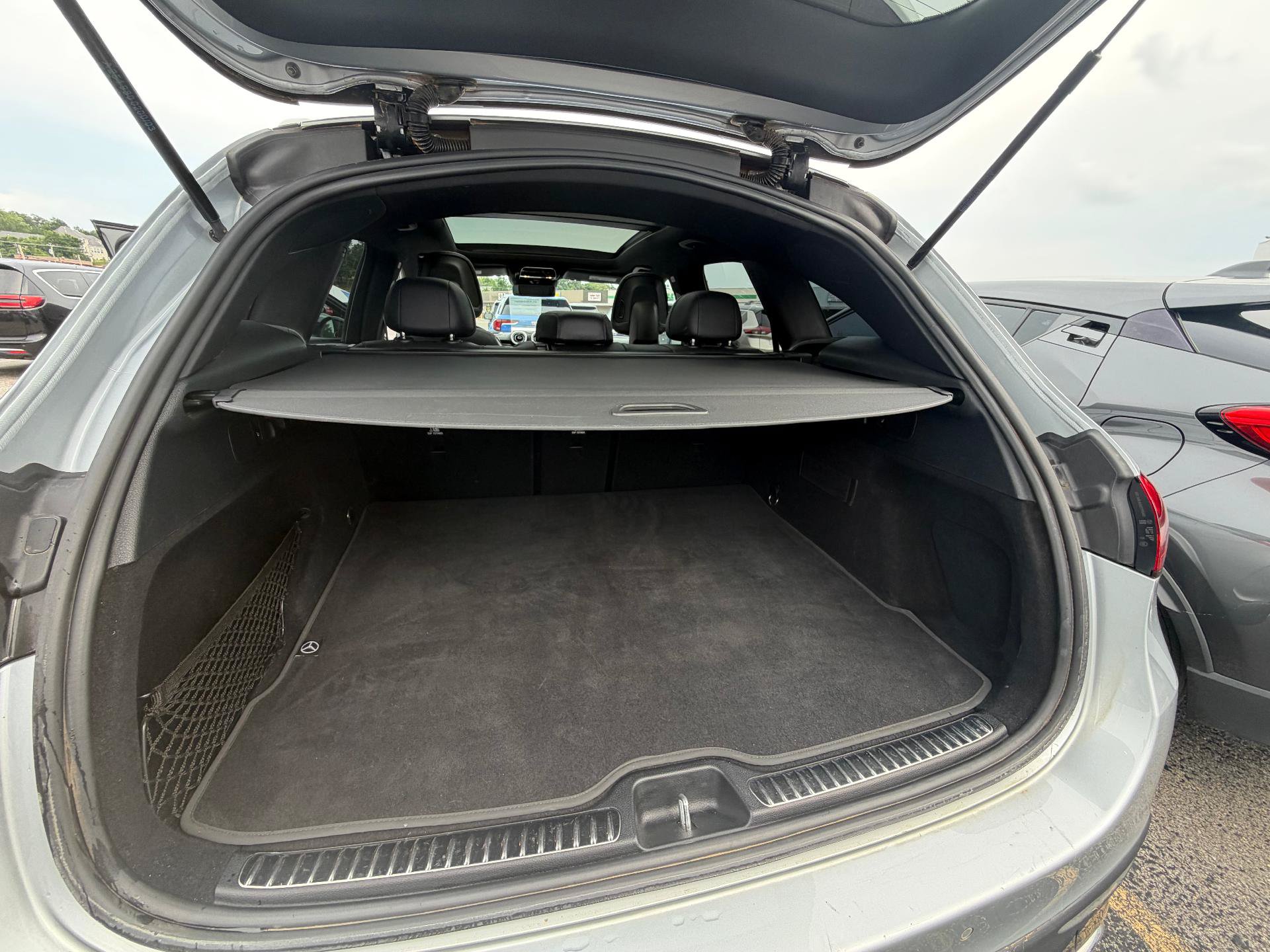Used 2023 Mercedes-Benz GLC 300 4MATIC w/ Pinnacle Trim Package image 14