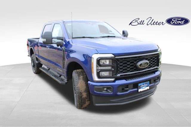 New 2026 Ford F250 XLT w/ XLT Premium Package AWD/4WD image 2