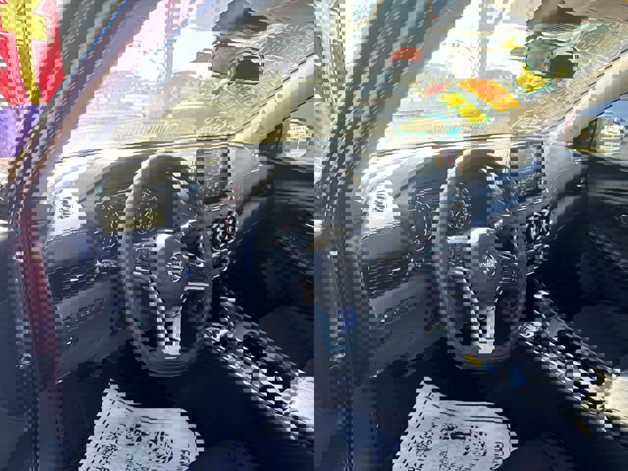 Used 2024 Nissan Sentra SV image 9