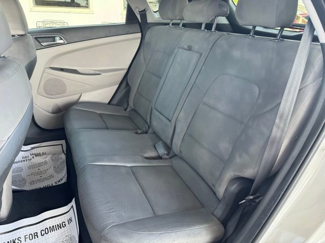 Used 2020 Hyundai Tucson SE image 18