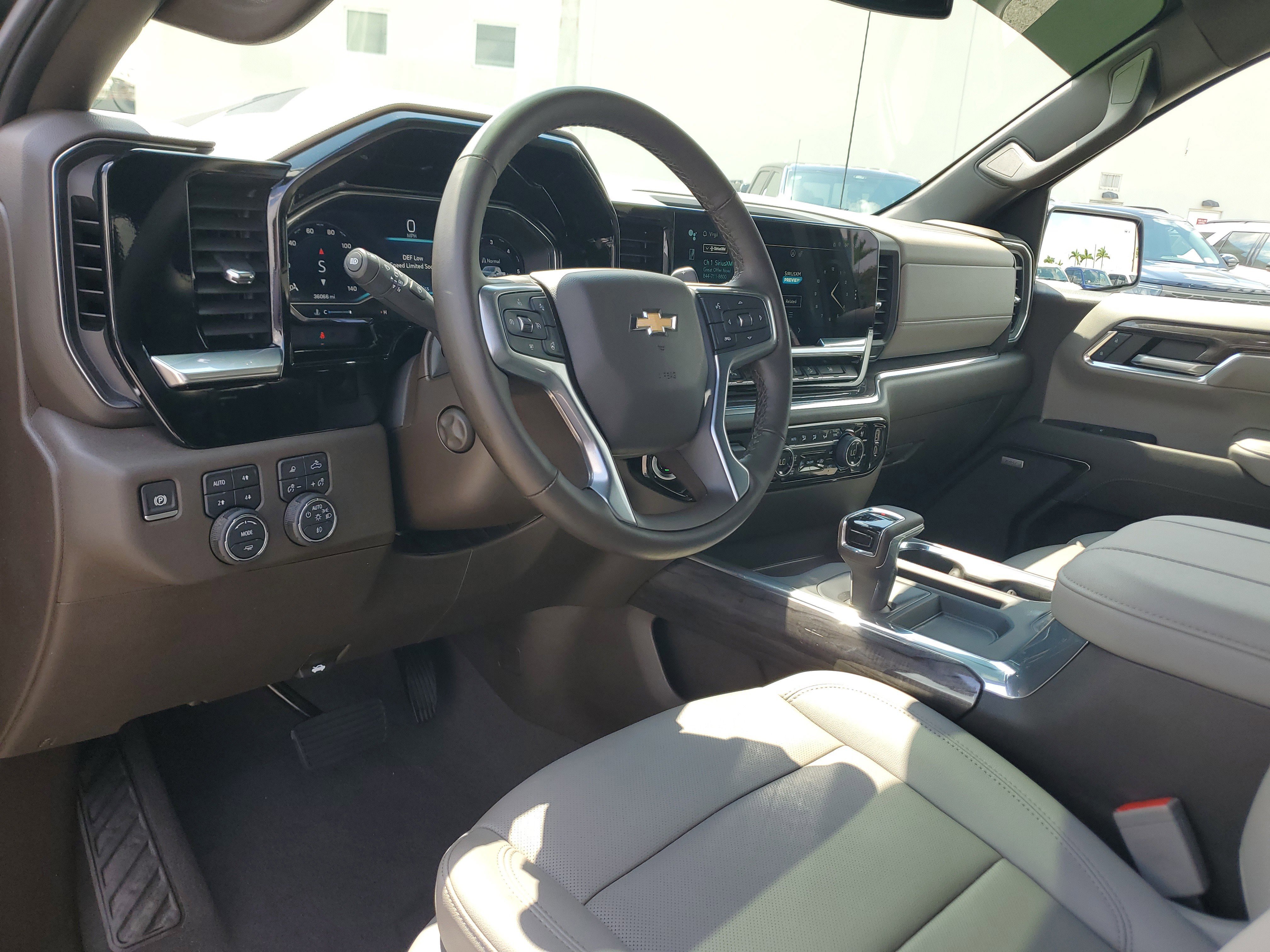 Used 2024 Chevrolet Silverado 1500 LTZ image 9