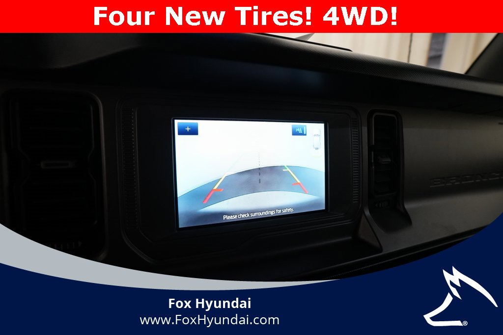 Used 2022 Ford Bronco Outer Banks image 19