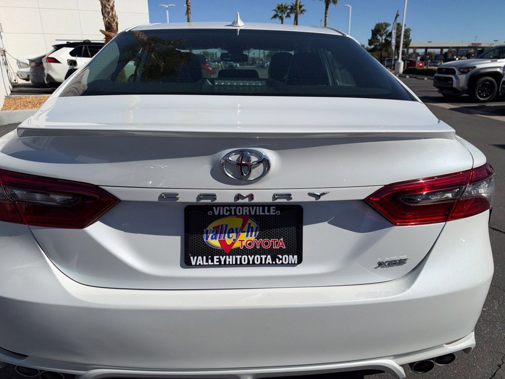 Used 2023 Toyota Camry XSE FWD image 8