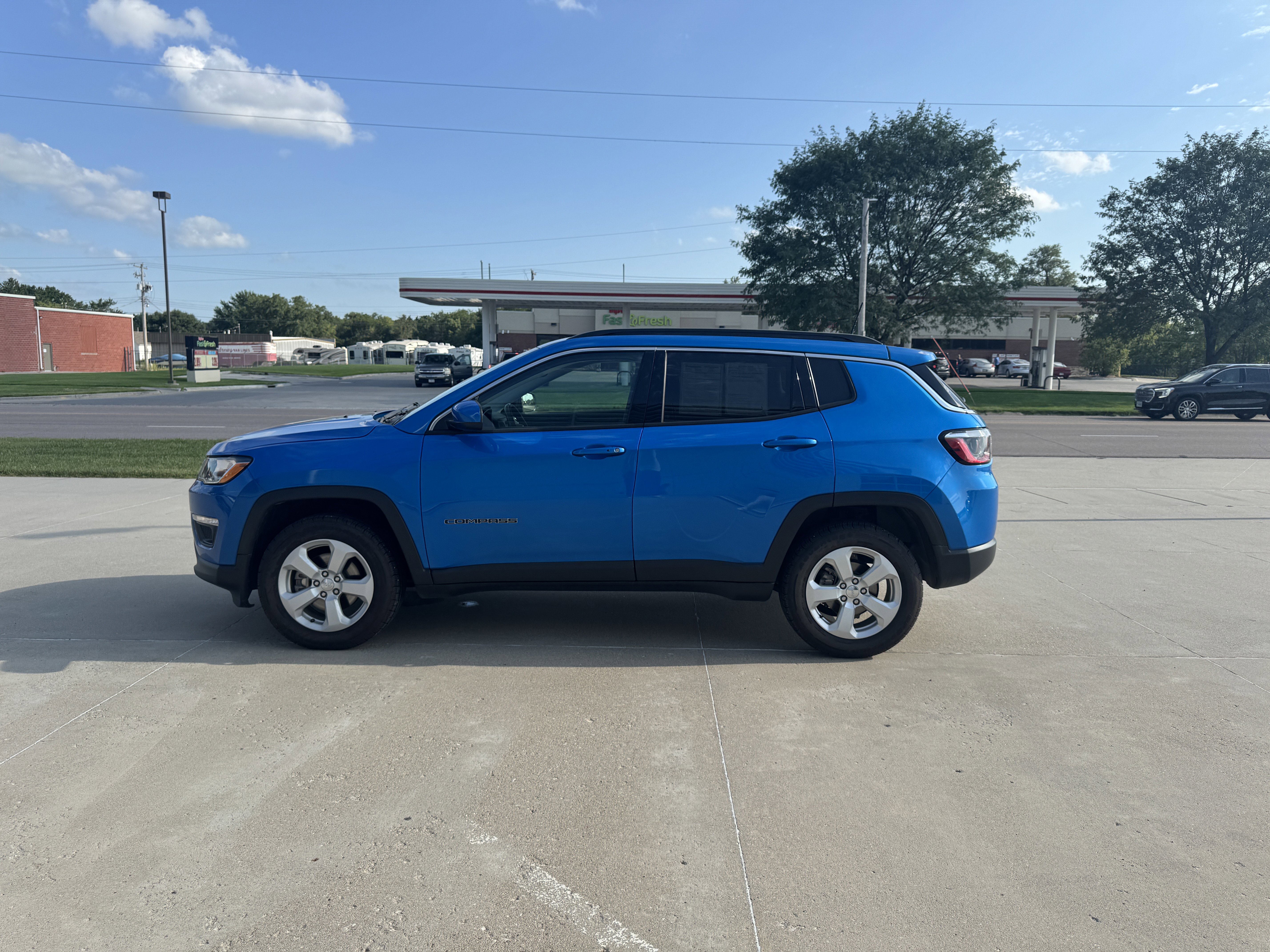 Certified 2021 Jeep Compass Latitude w/ Convenience Group image 5