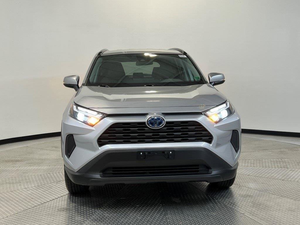 Used 2024 Toyota RAV4 XLE video 2