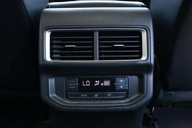 Used 2024 Volkswagen Atlas SE FWD image 30