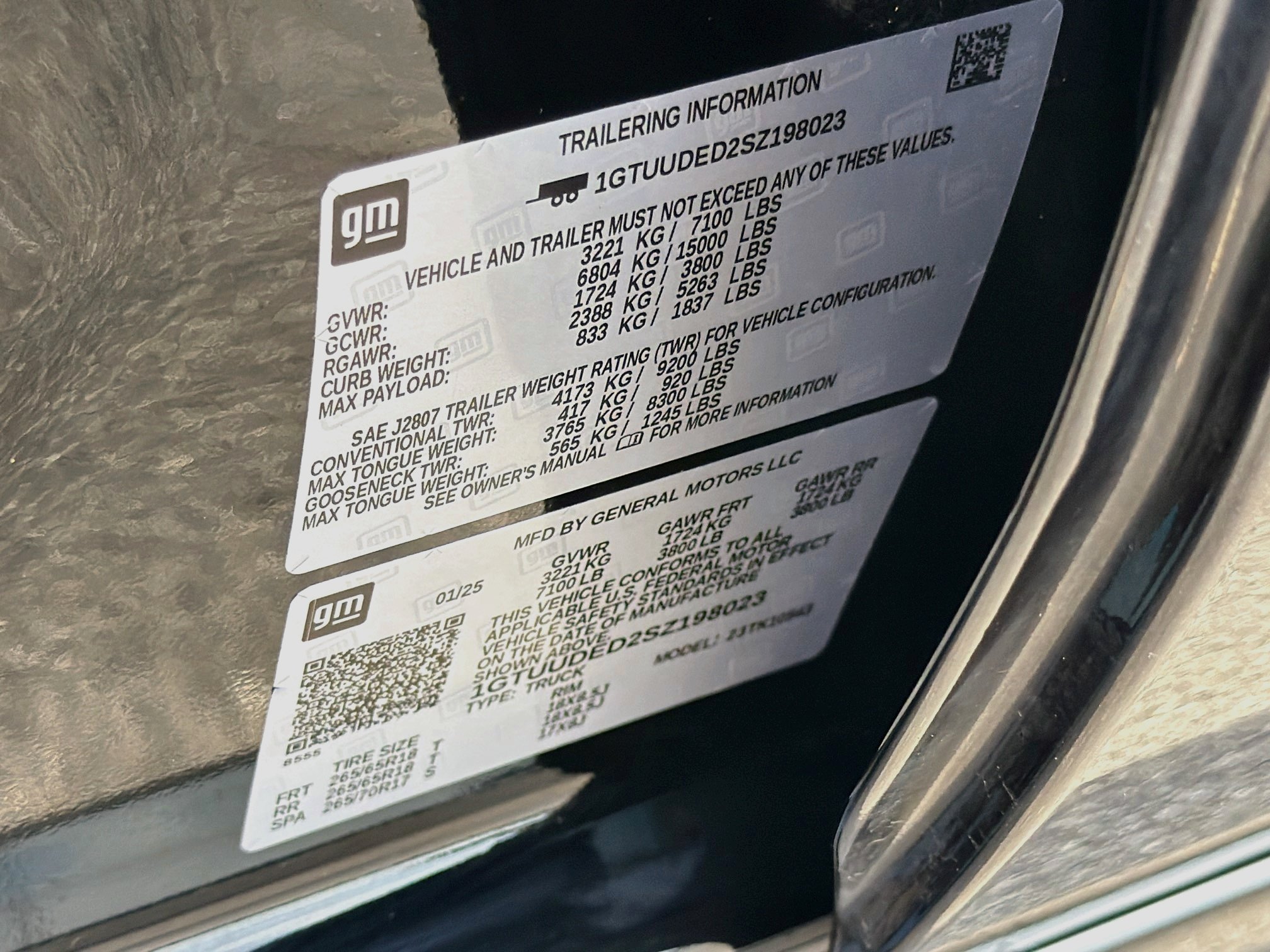 Used 2025 GMC Sierra 1500 SLT AWD/4WD image 42