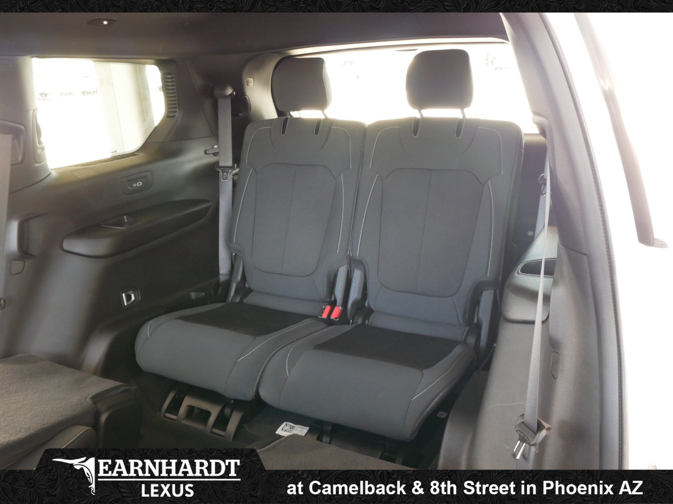 Used 2025 Jeep Grand Cherokee L Laredo RWD image 26