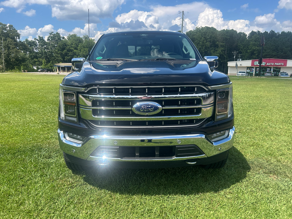 Used 2022 Ford F150 Lariat w/ Equipment Group 502A High AWD/4WD image 3