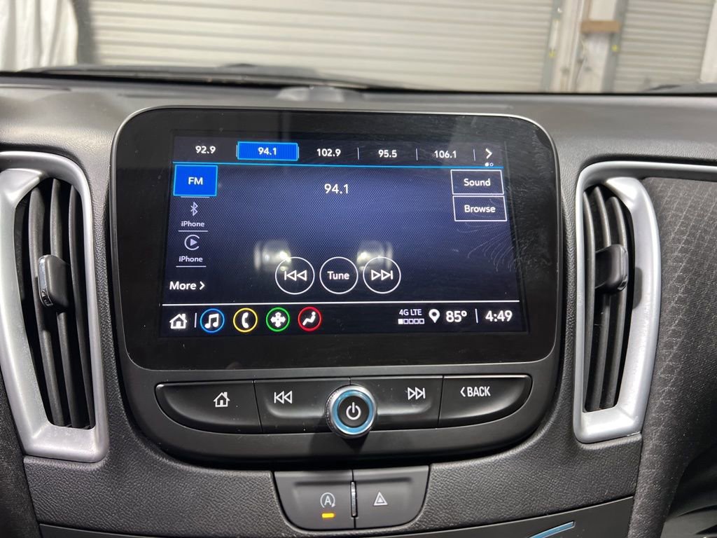 Used 2023 Chevrolet Malibu LT FWD image 31