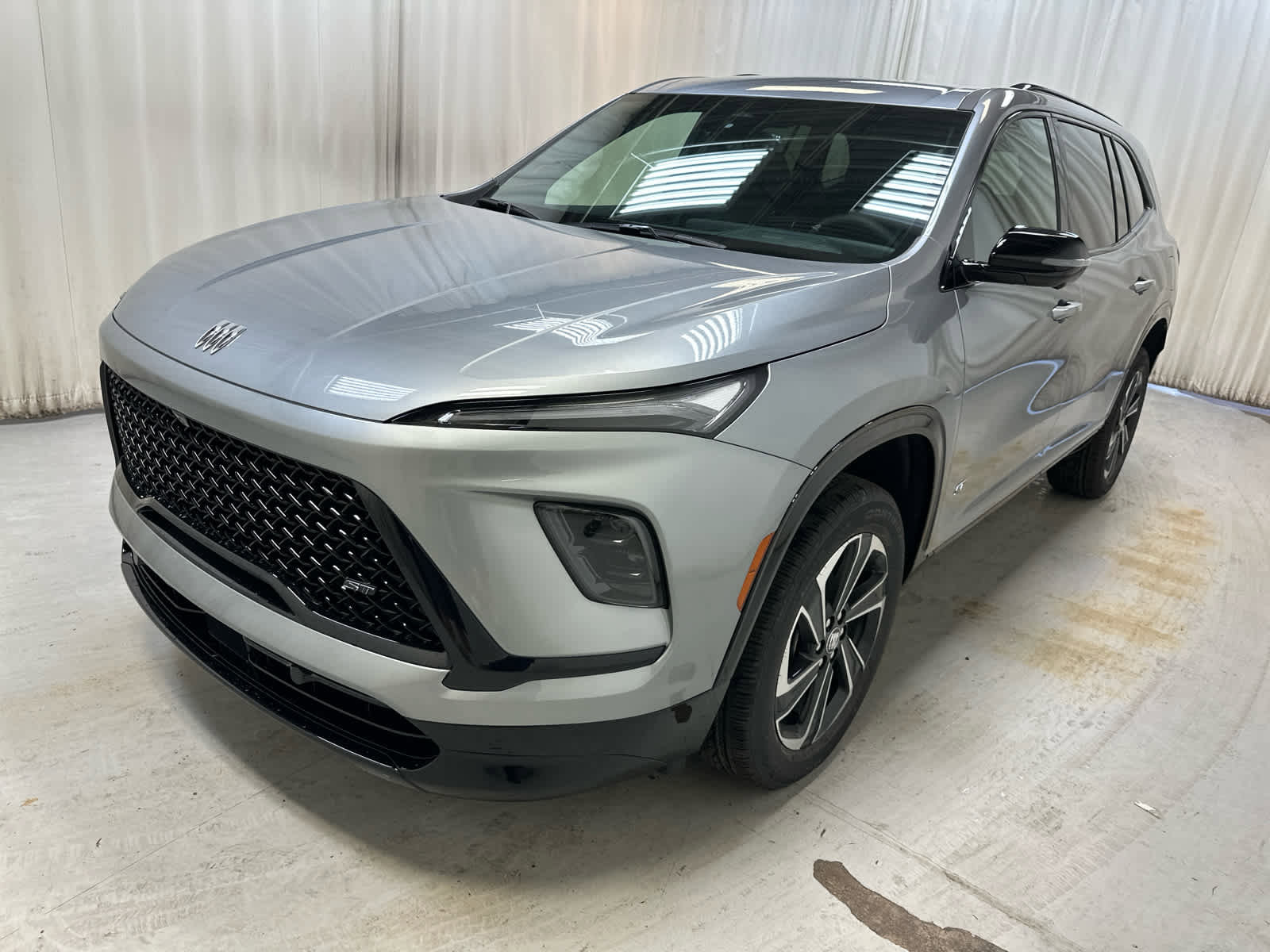 New 2026 Buick Enclave Sport Touring w/ LPO, Floor Liner Package image 10