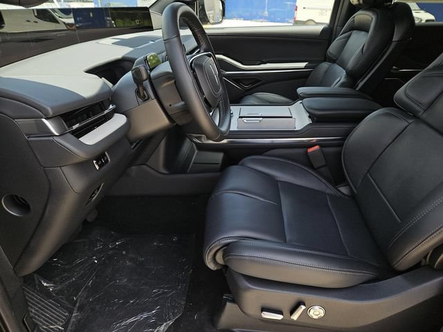 New 2026 Lincoln Navigator L Reserve w/ Jet Appearance Package AWD/4WD image 17