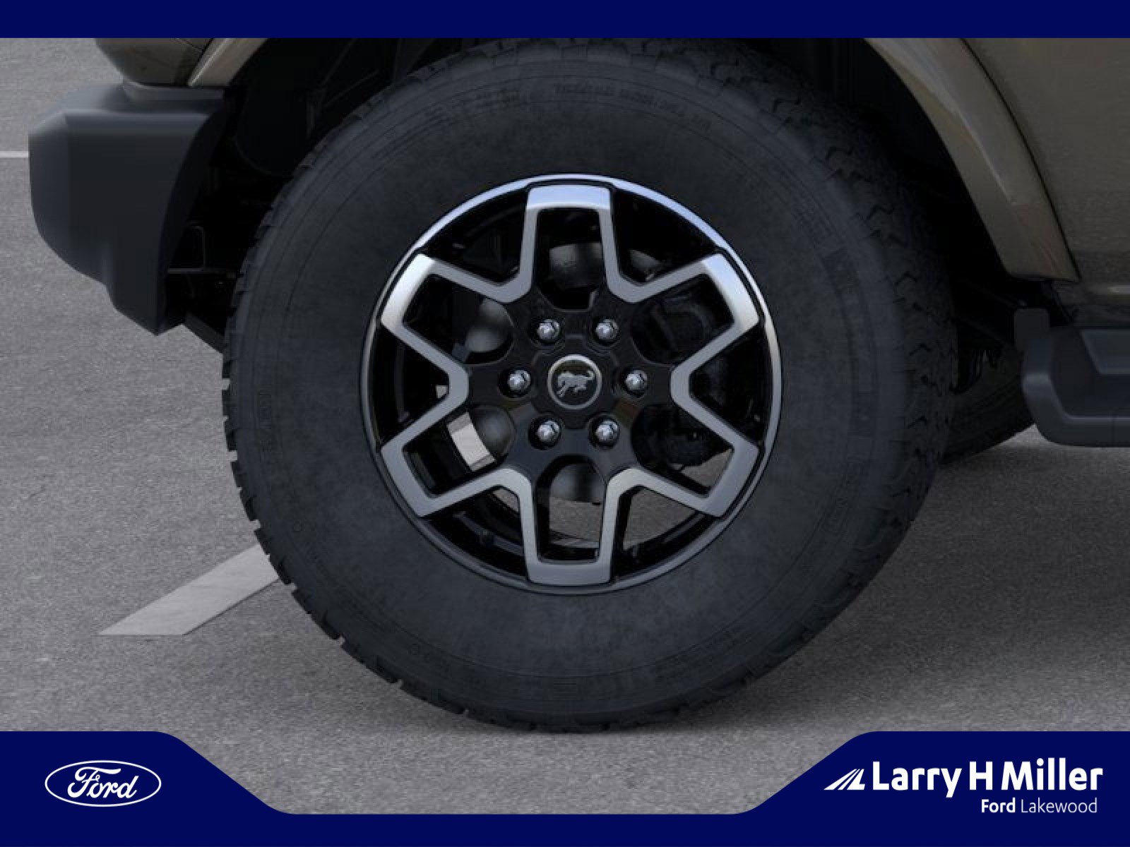 New 2026 Ford Bronco Outer Banks image 21