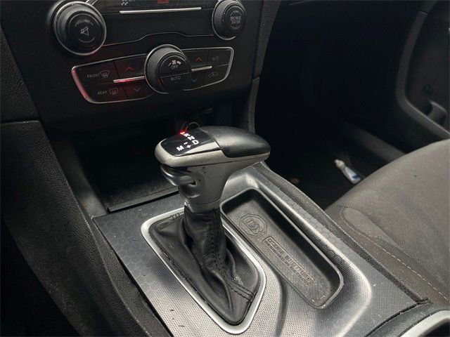 Used 2015 Dodge Charger SXT RWD image 13