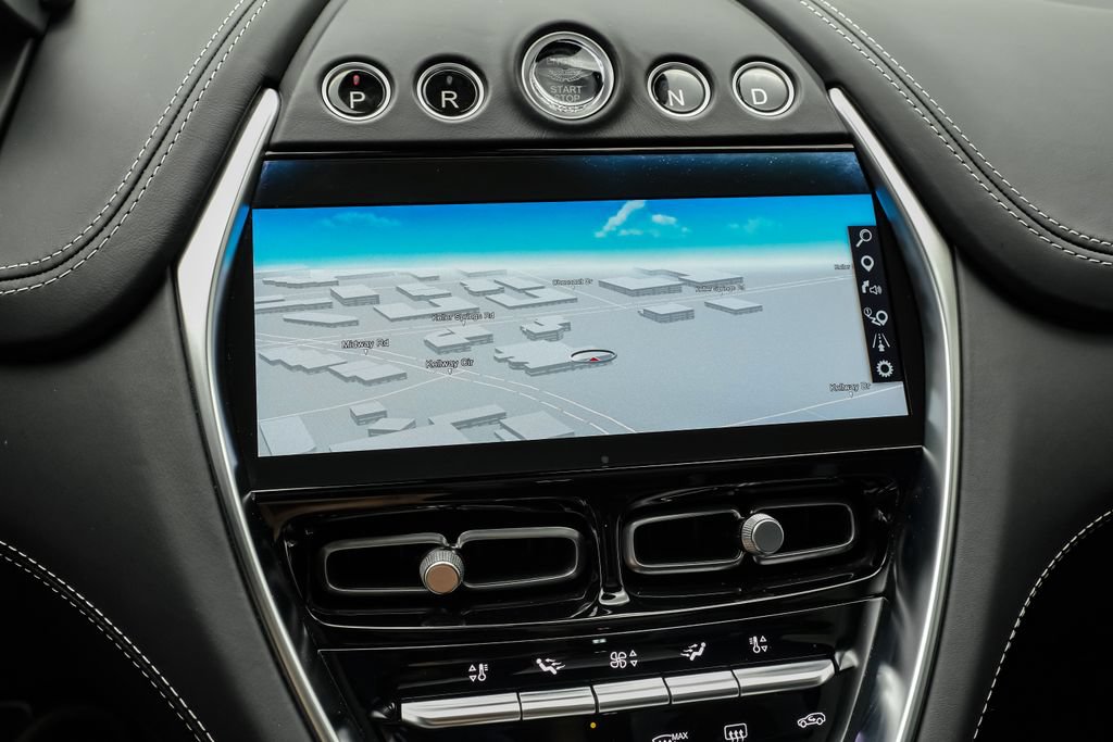 Used 2023 Aston Martin DBX 707 AWD/4WD image 22