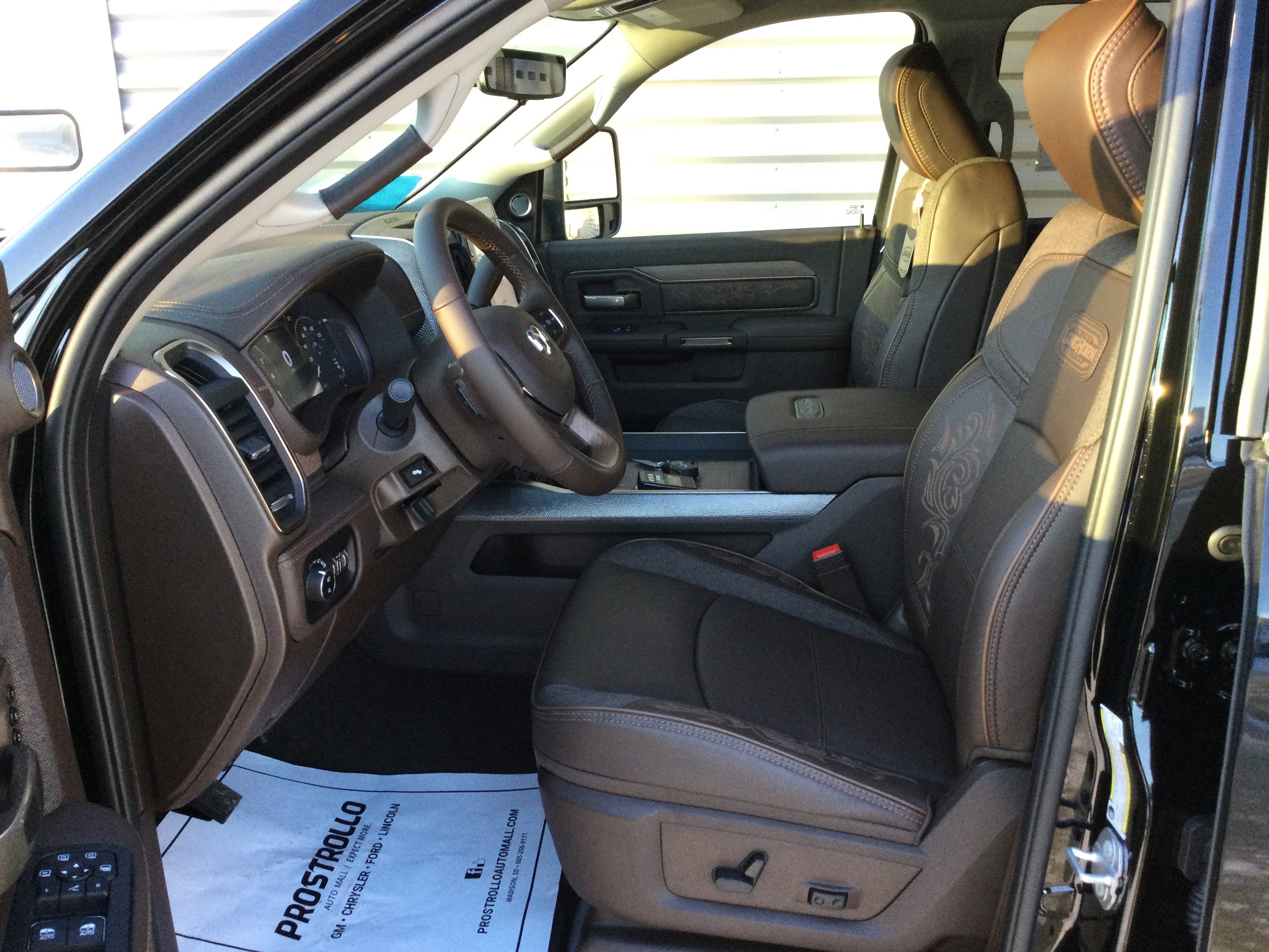 New 2026 RAM 3500 Longhorn image 9