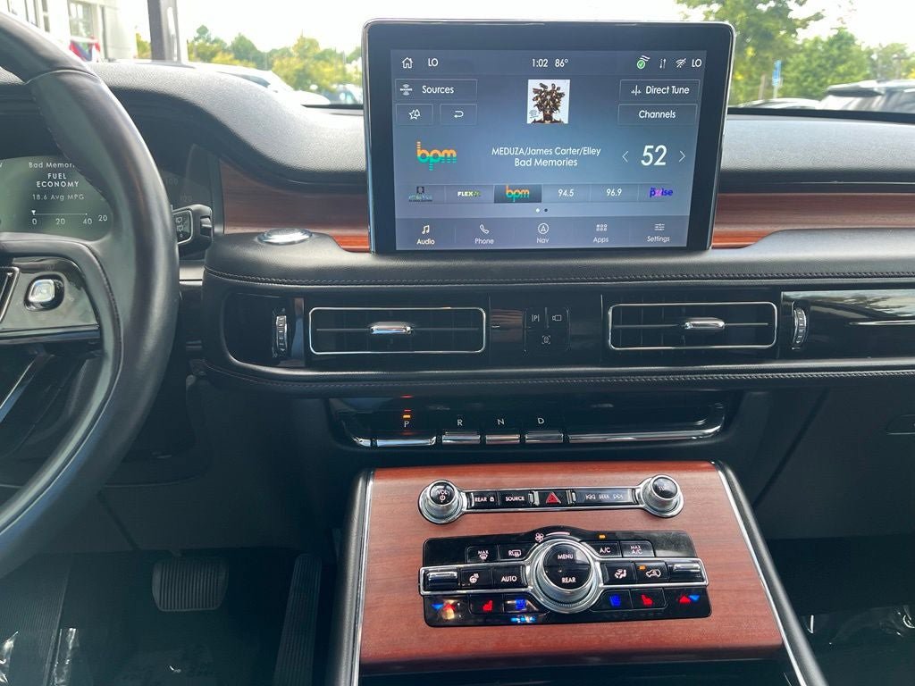 Used 2023 Lincoln Aviator Reserve w/ Equipment Group 201A AWD/4WD image 29