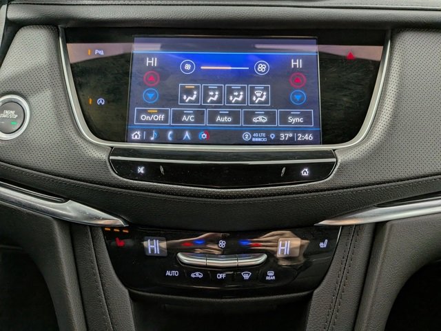 Certified 2025 Cadillac XT5 Premium Luxury w/ LPO, Floor Liner Package image 23