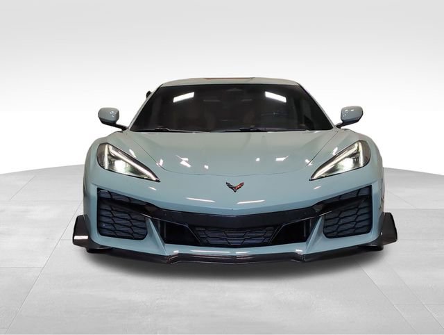 Used 2024 Chevrolet Corvette Z06 w/ Z07 Performance Package image 6