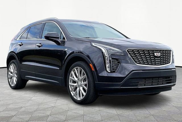 Used 2022 Cadillac XT4 Luxury image 1