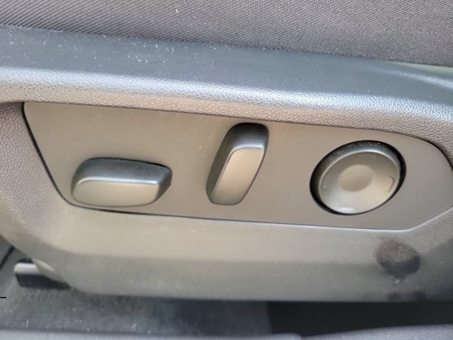 Used 2024 Buick Envision Sport Touring AWD/4WD image 19